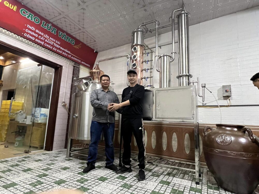 thap chung cat ruou tai thai binh
