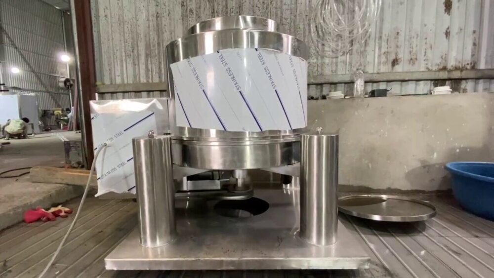 MÁY VẮT LY TÂM CAO CẤP 200 LÍT