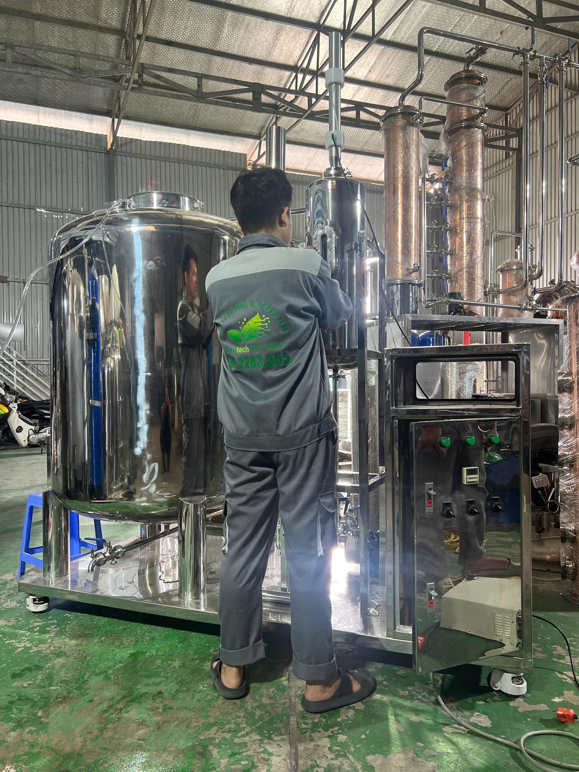 Đánh giá máy làm già rượu công nghệ nano tốt nhất 2025 agritech việt nam (1)