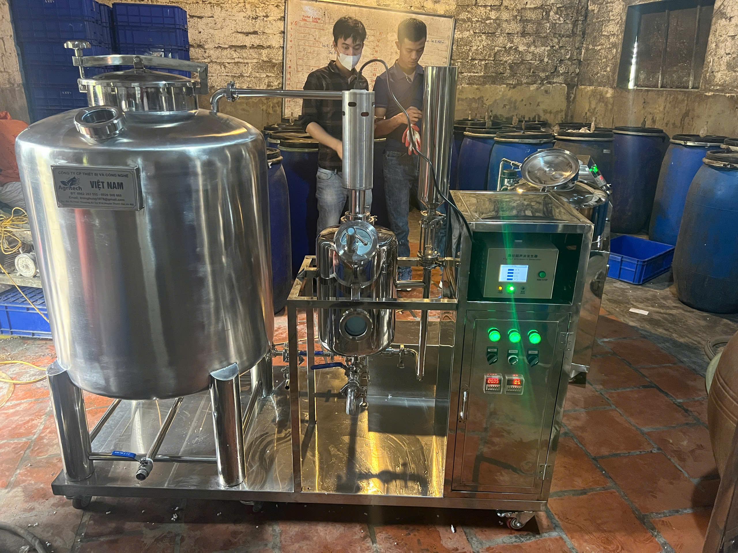 so sánh ưu nhược điểm giữa máy lão hóa rượu nano và máy lọc rượu – agritech việt nam tư vấn chi tiết (1)